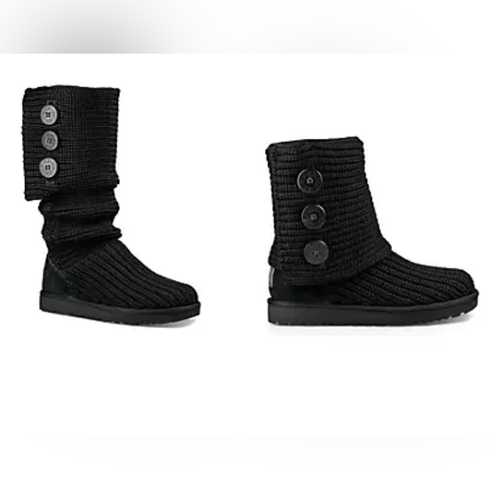 UGG classic cardy boots brand new !!!
